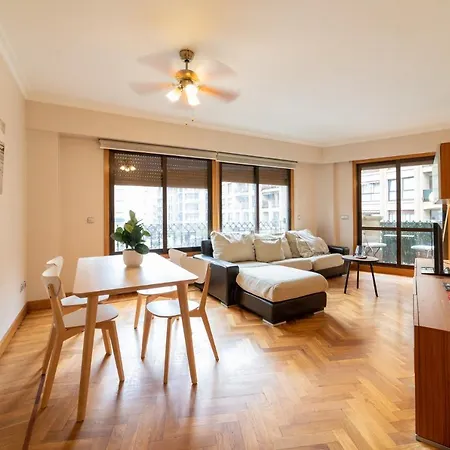 Comfy & Luminous Terrace Apartmán