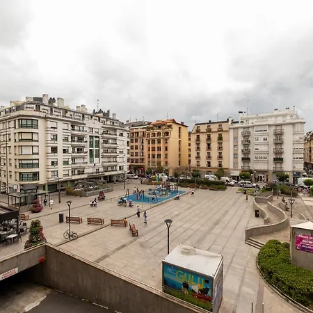 Comfy & Luminous Terrace 圣塞瓦斯蒂安