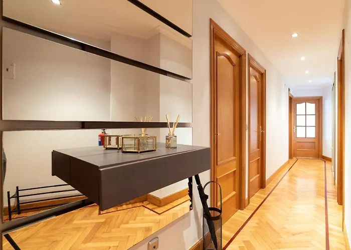 Comfy & Luminous Terrace * 圣塞瓦斯蒂安